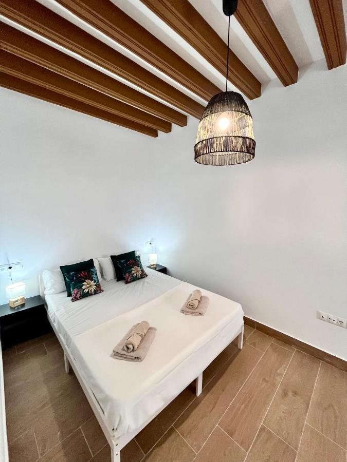 Gatu Premium Villa Flamenca , Preferente Mayores De 25 Anos Y Familias Cadiz Exterior photo